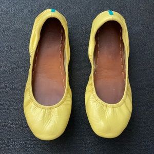 Lemon Yellow Patent Tieks